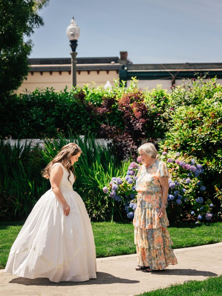 vintage wedding dress