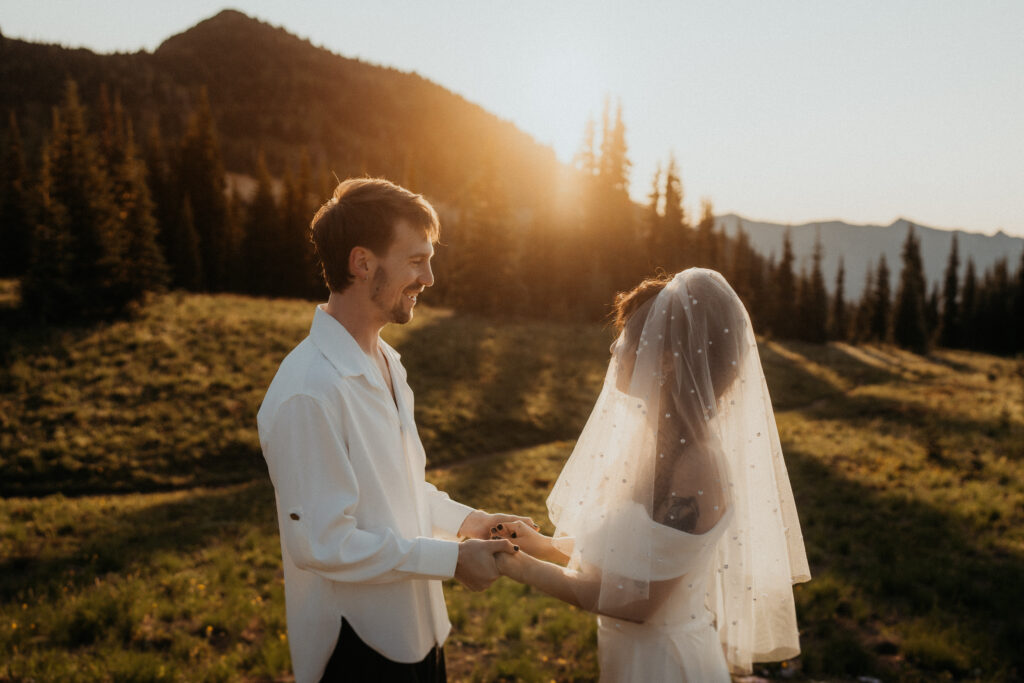 pearl veil in the mountains prologue events 